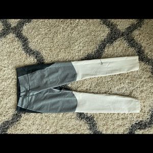 Nike leggings